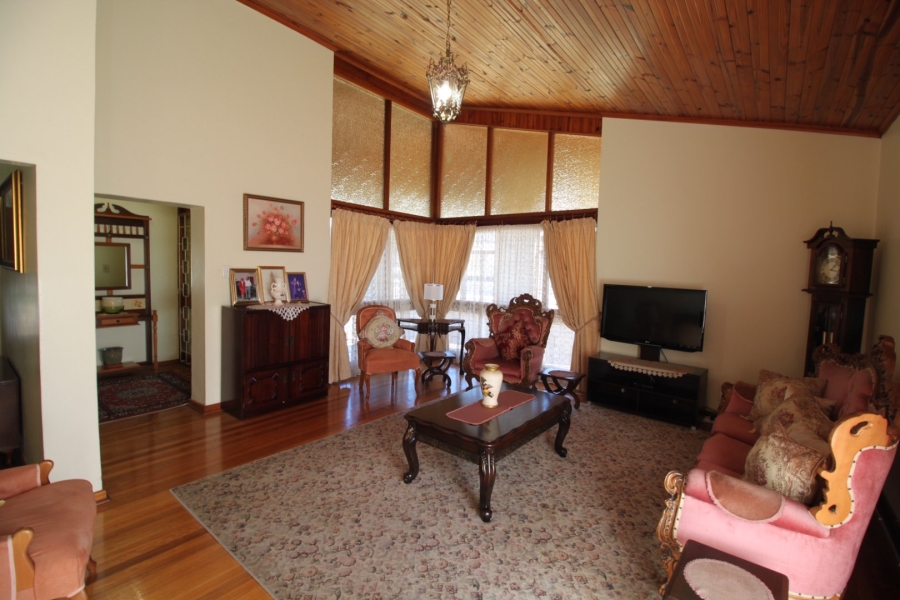 3 Bedroom Property for Sale in Parkside Eastern Cape